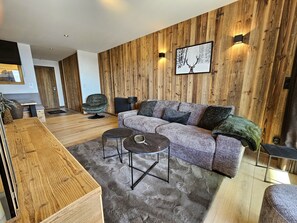 TV - Appartement T2-CABINE B-02 - Collection Cassiopée (Font-Romeu-Odeillo-Via)