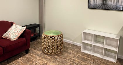 Large Furnished Basement Studio with Bathroom, WiFi, AC, and Parking in Stamford