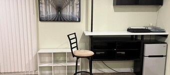 Large Furnished Basement Studio with Bathroom, WiFi, AC, and Parking in Stamford