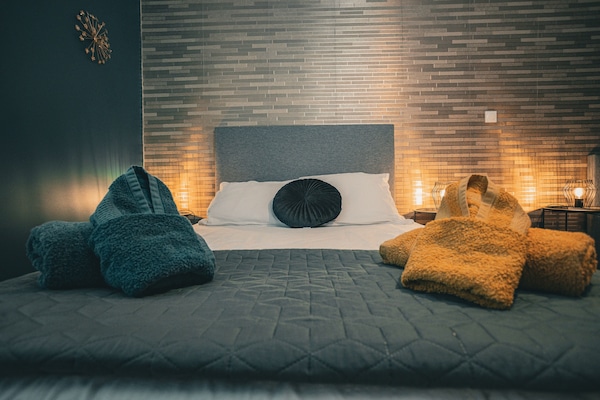 3 Schlafzimmer, BĂŒgeleisen/BĂŒgelbrett, Reisekinderbett, WLAN