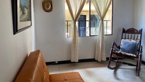 Unclassified image, 2 of 8, button - Hostal la casona (Guatapé)