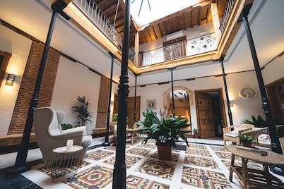 Room 6 - El Olivar del Cristo