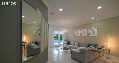 Beauty Miami Villa w/Heated Pool, Playground & BBQ