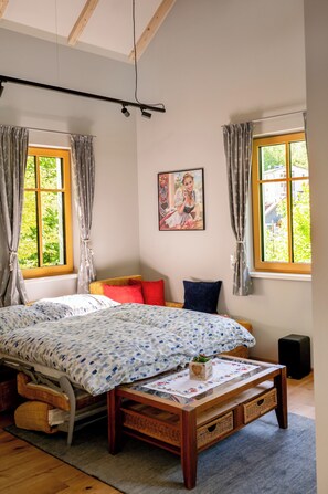 2 chambres, fer et planche à repasser, lit parapluie, accès Internet