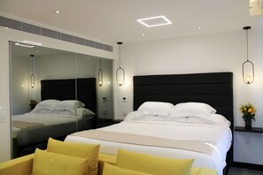 1 chambre, bureau, fer et planche Ă repasser, Wi-Fi
