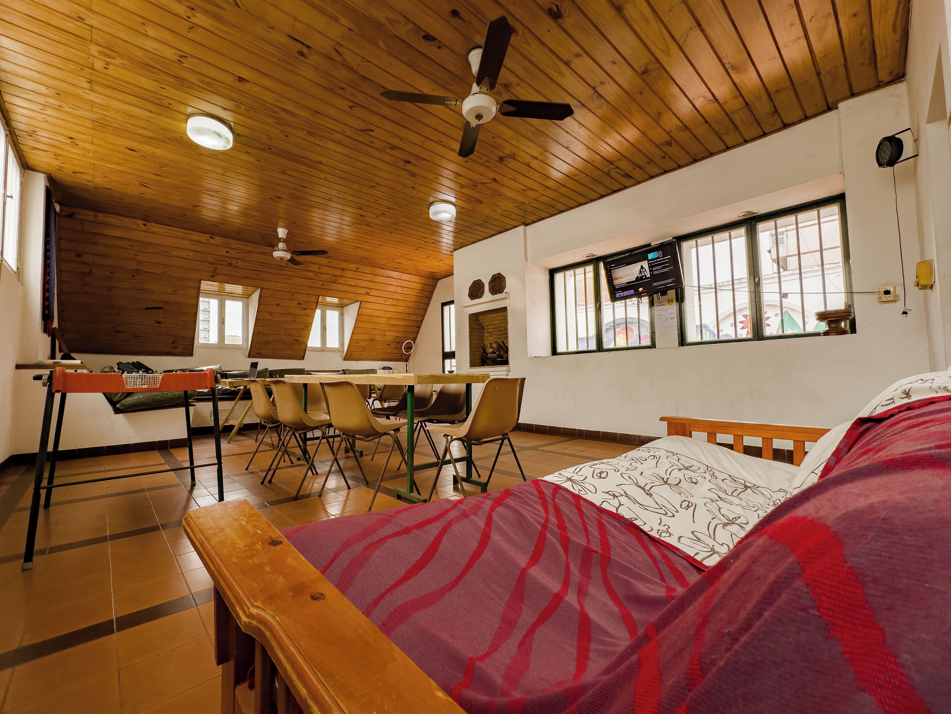 包含每日自助早餐