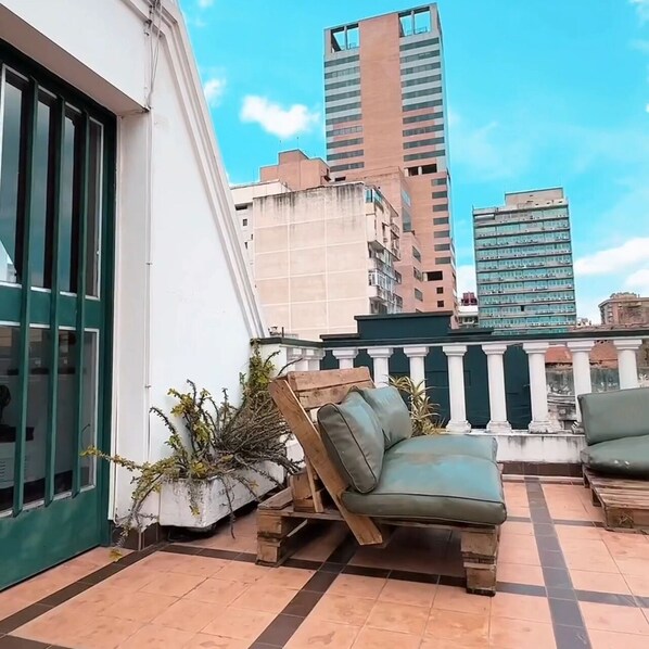 Sundeck
