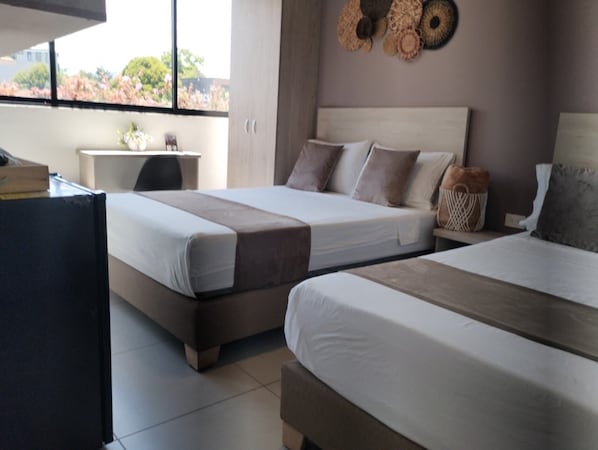 1 bedroom, bed sheets