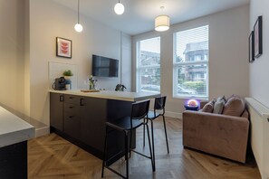 Apartment, 1 Bedroom | Living area | Flat-screen TV - Broughton Place (Liverpool)