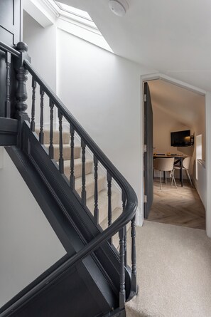 Apartment, 2 Bedrooms | Iron/ironing board, free WiFi - Broughton Place (Liverpool)