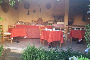 Restauration extérieure