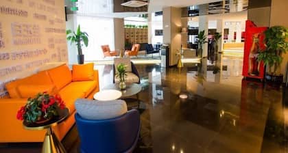 Magnotel Hotel (Yixing Bus Station Tuanji Scenic Area)