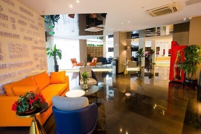 Magnotel Hotel (Yixing Bus Station Tuanji Scenic Area)