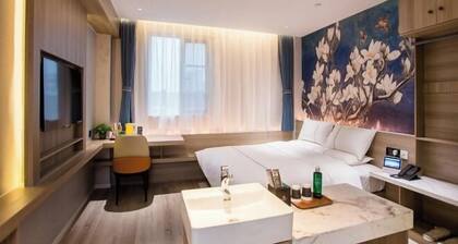 Magnotel Hotel (Yixing Bus Station Tuanji Scenic Area)