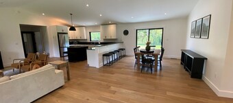 Escape to The Clyde’s View Hideaway in Manchester, Vt. New Home  3 Bed 2 Bath