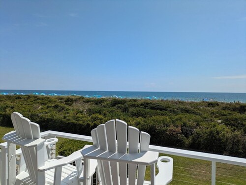 Oceanfront 3 Bedroom Condo