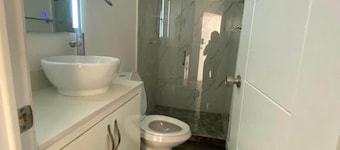 2-bedroom 2BA Apartment in delightful Nuevo Mexicali Zona Dorada - Up to 7 Guest