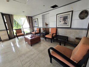 Apartment | Living area