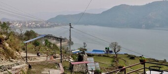 Charming cottage in Pokhara with WiFi and AC. Enjoy your stay