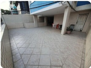 Classic Apartment | Terrace/patio