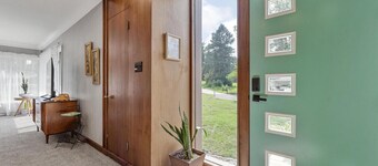 The Nifty Fifties in a Quiet Location