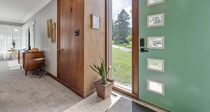 The Nifty Fifties in a Quiet Location