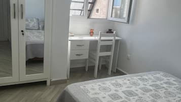 3 habitaciones y ropa de cama