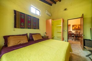 2 bedrooms, desk, free WiFi, bed sheets - Casa Happy Sol - Atun: Balcony & Pool, Beach Vibes (San Francisco)