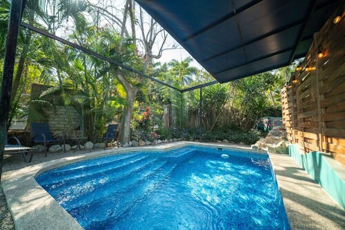 Casa Happy Sol - Boa: Pool, Beach Vibes, & Nature!