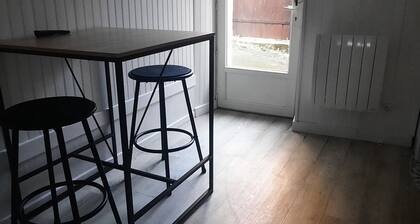 Studio - Saint Denis D'orques
