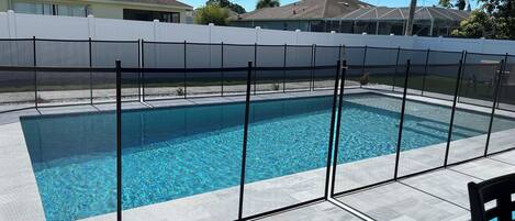 Piscine extérieure, piscine chauffée