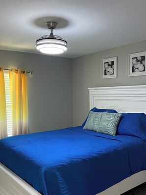 5 Schlafzimmer, Bügeleisen/Bügelbrett, Reisekinderbett, kostenloses WLAN