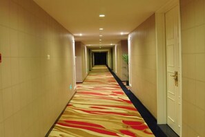 Unclassified image, 5 of 53, button - Gan Jiang Yuan International Hotel (Shicheng)