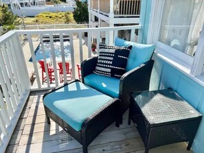 Property grounds - A Wave From It all - walk to beach - pool! (Holden Beach)