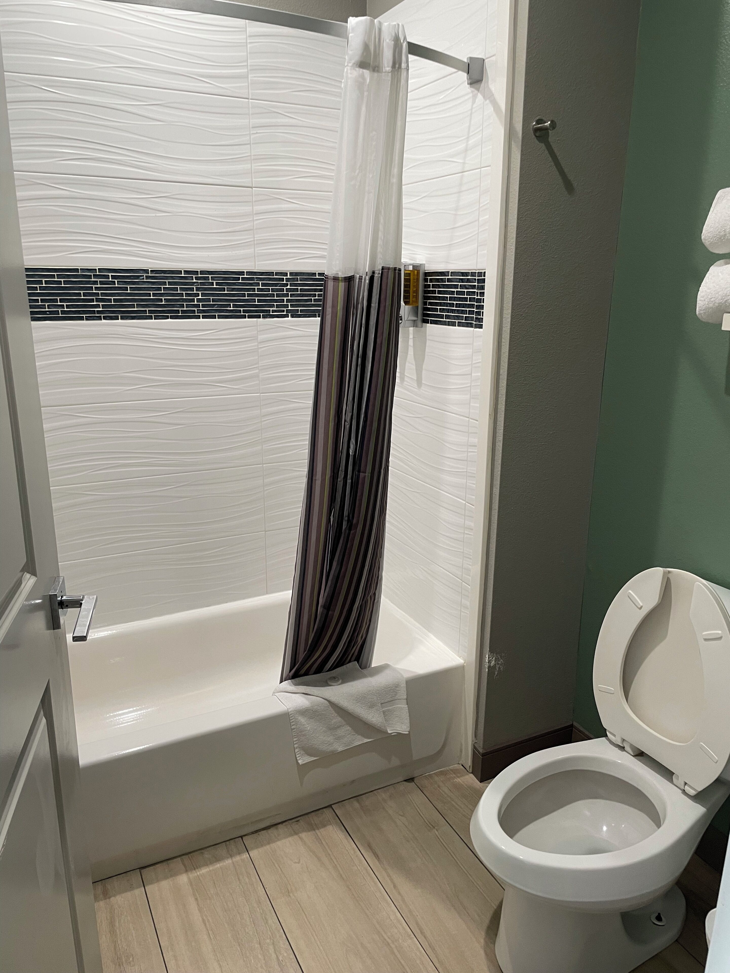 Foto - Express Inn - Richey