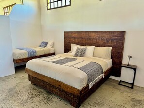 3 bedrooms, WiFi, bed sheets - NEW Casa Verde San Juanico Scorpion Bay - Starlink Wifi, Gated,Walk to 1st Point (San Juanico)