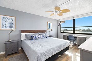 2 Schlafzimmer, Schreibtisch, Bügeleisen/Bügelbrett, kostenloses WLAN