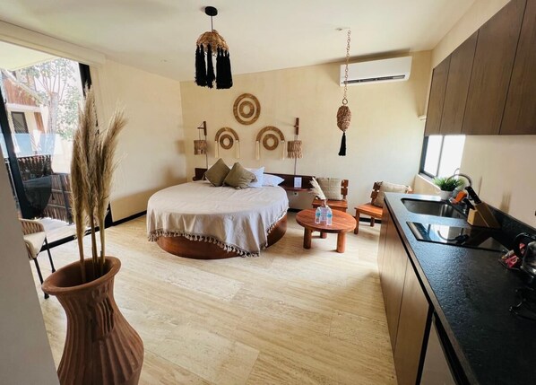 1 habitación y caja de seguridad en la habitación
