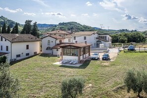Exterior - Villa in Poggio A Caiano with 2 bedrooms sleeps 4 (Poggio A Caiano)