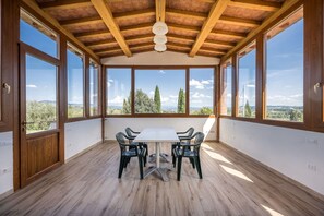 Dining - Villa in Poggio A Caiano with 2 bedrooms sleeps 4 (Poggio A Caiano)