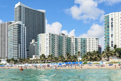 Amazing Beachside Condo
