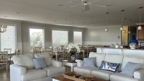 Unclassified image, 3 of 27, button - Southern Charm of Holden Beach (Supply)