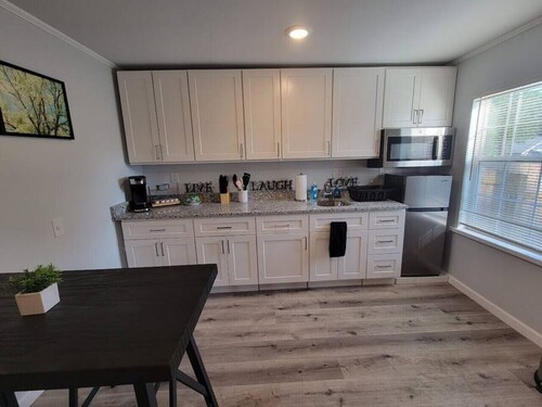 3 mins to All Things Waco: Casita