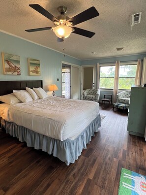 3 quartos, ferros/tábuas de passar roupa, Wi-Fi de cortesia