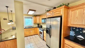 Frigorífic, microones, forn i rentaplats