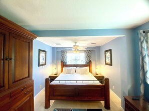 4 camere, una scrivania, ferro/asse da stiro, Wi-Fi gratuito