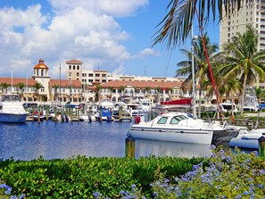 Marina/club náutico