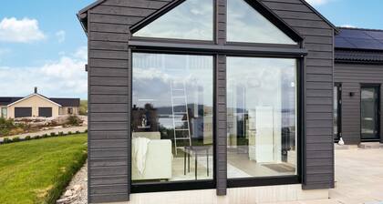 Awesome home in Uddevalla with WiFi