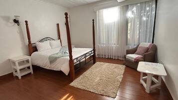 1 bedroom, iron/ironing board, WiFi, bed sheets