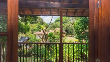 Superior Cabin, 2 Queen Beds, Balcony, Garden View | Balcony